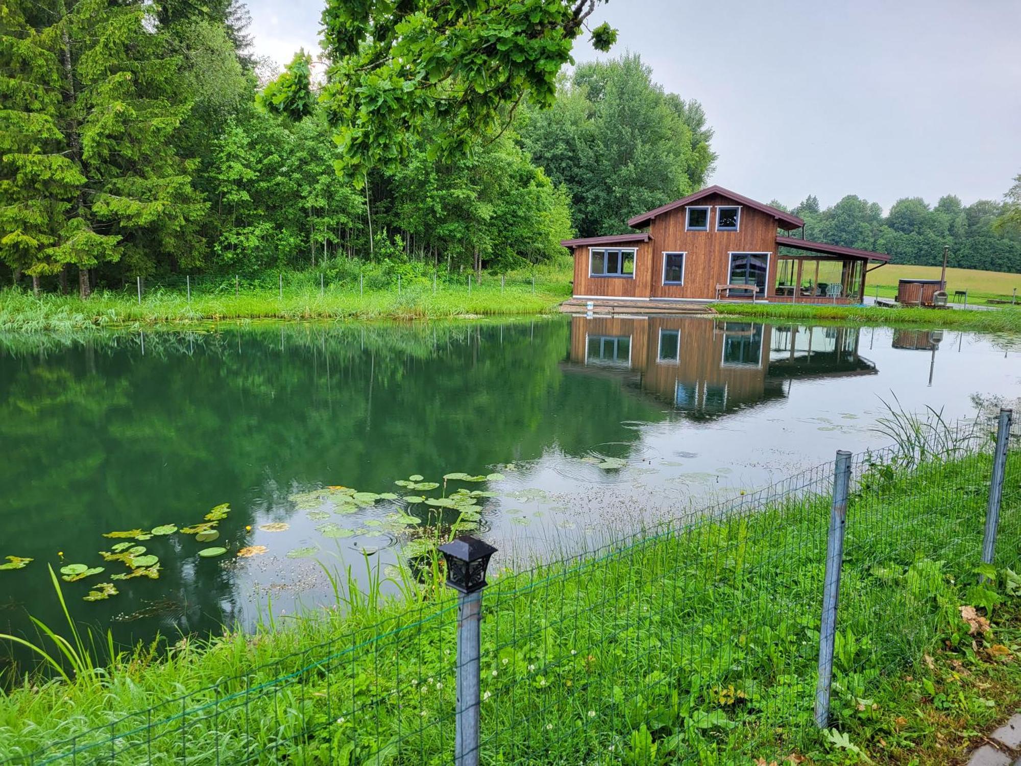 A&g Camp Sveciu Namelis
